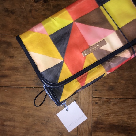 NWT Tartan + Wine Patchwork Travel Make-up travel Bag - Picture 2 of 16